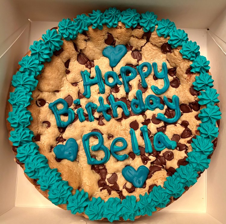 Individual Cookie Cake